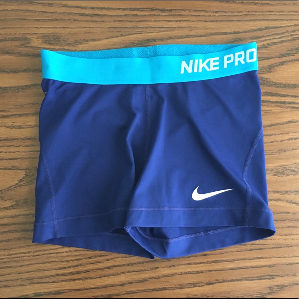Nike Pro Spandex Shorts 2.5”